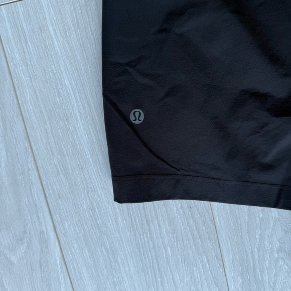 Lululemon Zeroed In Linerless Short 5” Medium Black - Picture 10 of 10